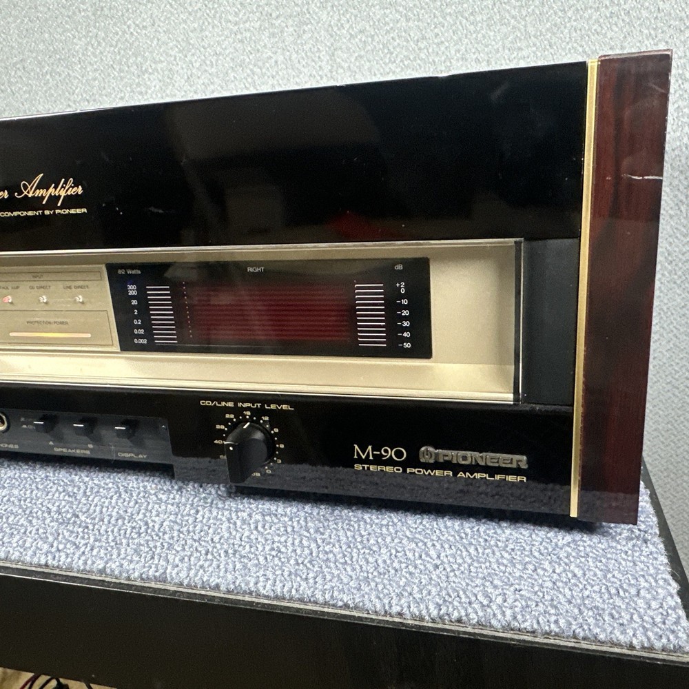 Pioneer M-90 Amplifier
