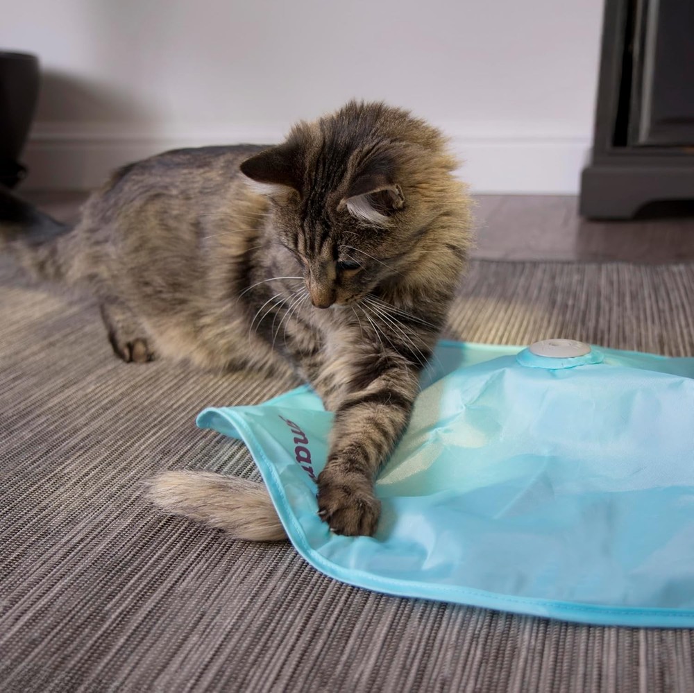 Interactive Electronic Motion Cat Toy - Mimics Real Prey for Engaging Play