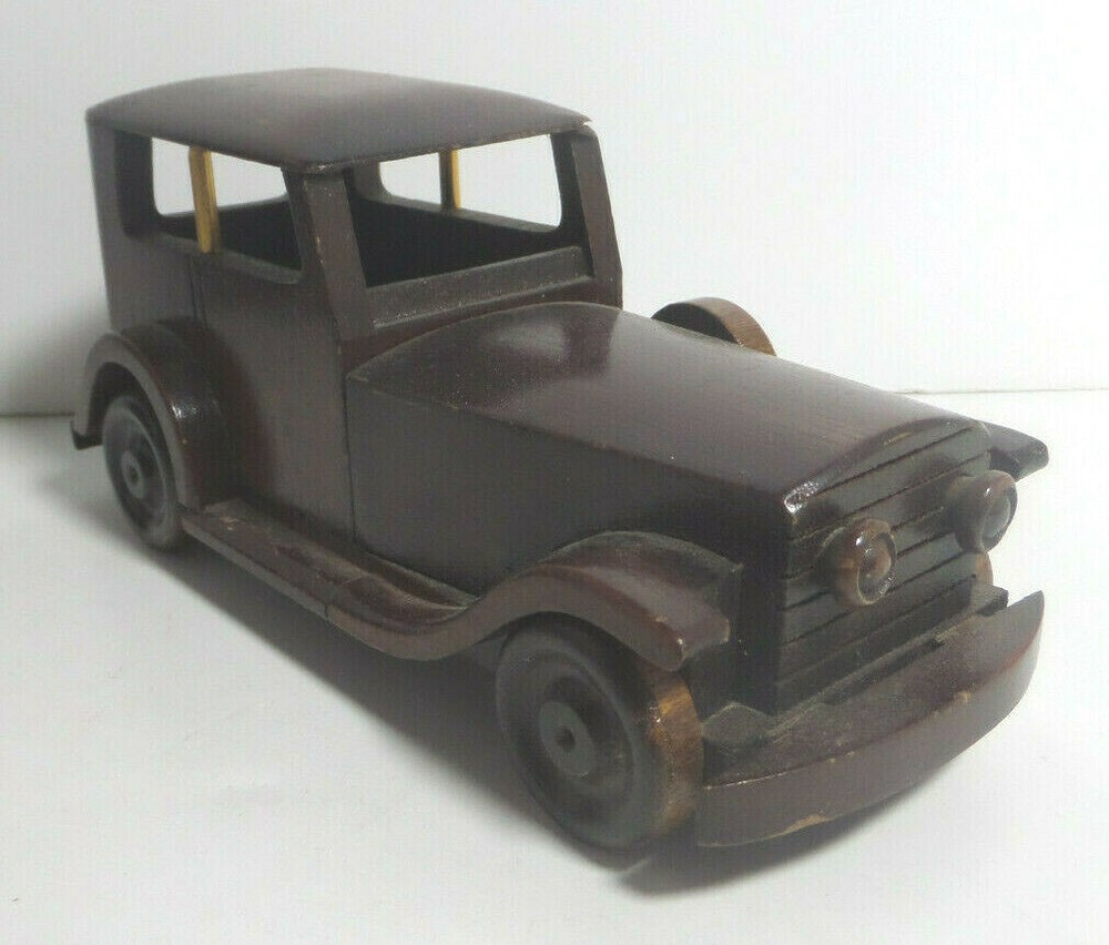 wood car music wind up player