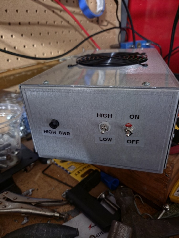 Thumper 500 watt linear built in Ontario