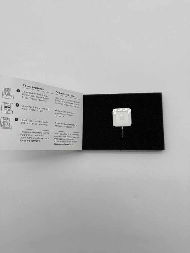 Square Reader A-PKG-0223-04 3.5mm Magstripe Credit Card Reader