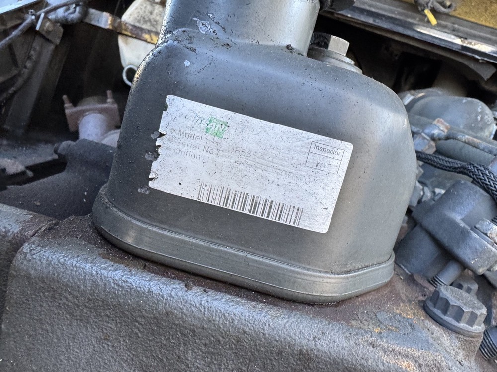 Doosan DB585 Diesel Engine - Running, Take Out.