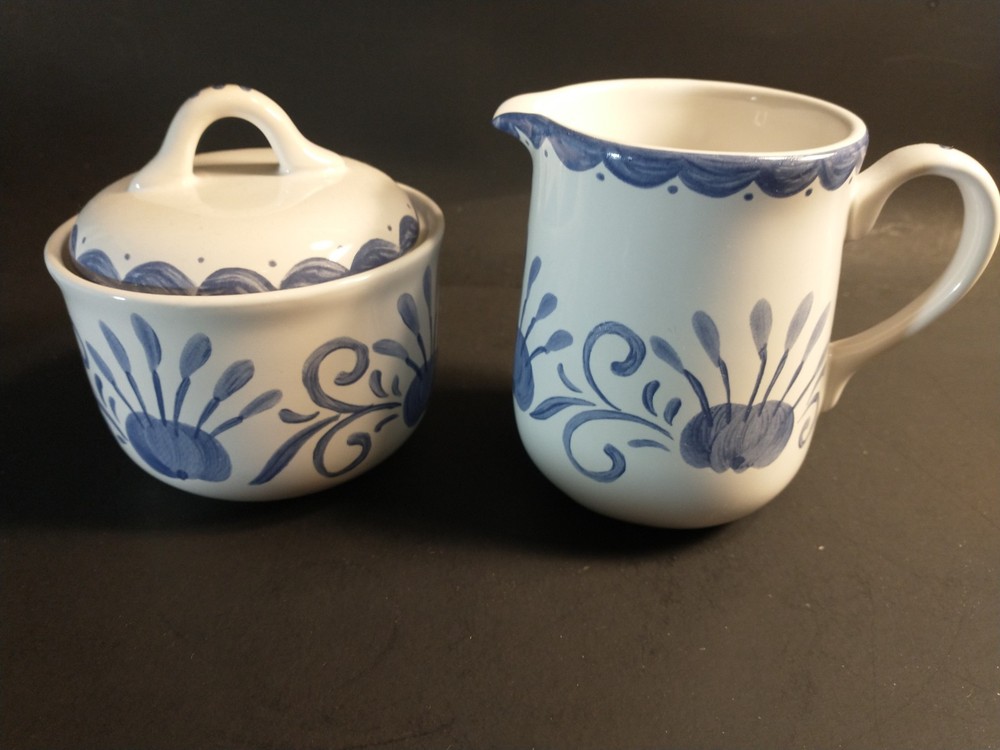 Corelle Coordinates Oceanview stoneware cream & sugar set