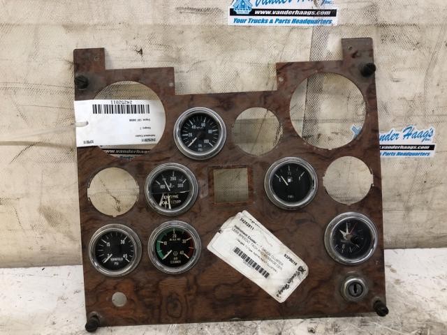 Peterbilt 377 Speedometer Instrument Cluster - Used