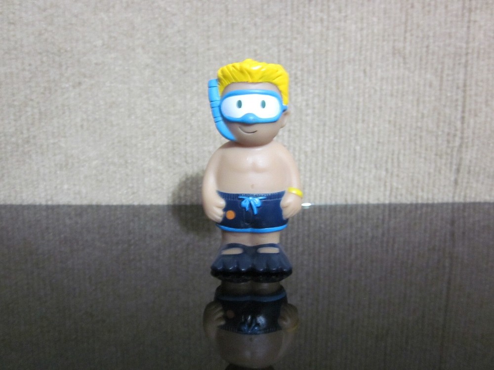 Step 2 Blonde Boy Water Activity Table Replacement Diver 2012 Figure