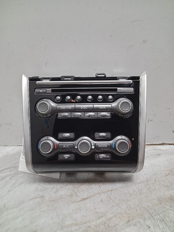 Used A/C Selector Switch fits: 2015 Nissan Pathfinder AC front 3 dial control ID