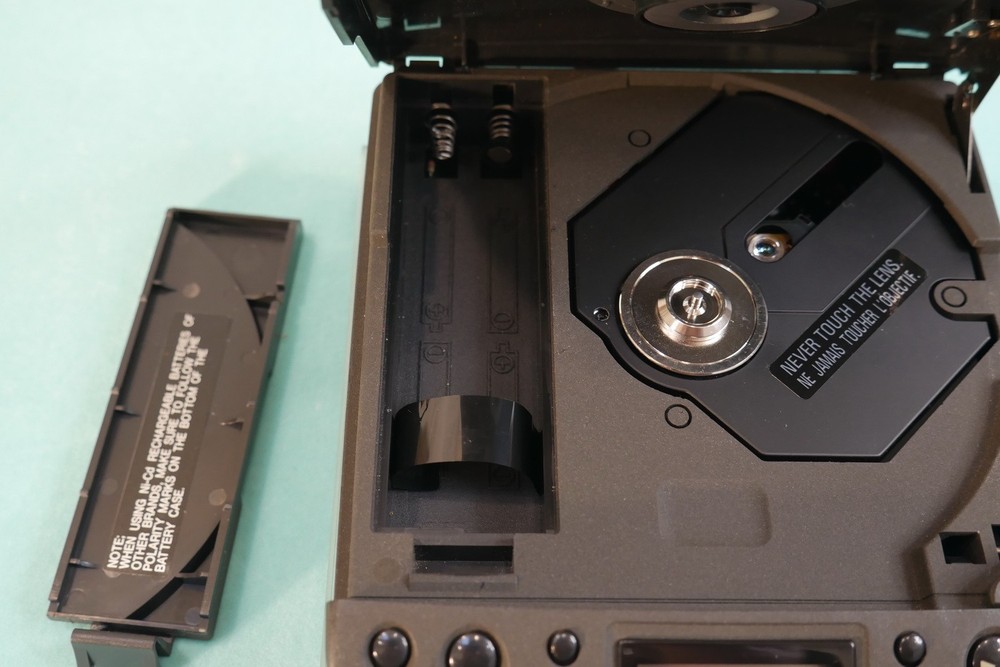 Denon DCP-50 Discman :: Completely Restored