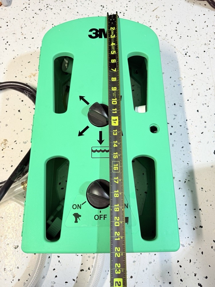 3M Flow Control System chemical dispenser, a wall-mounted.