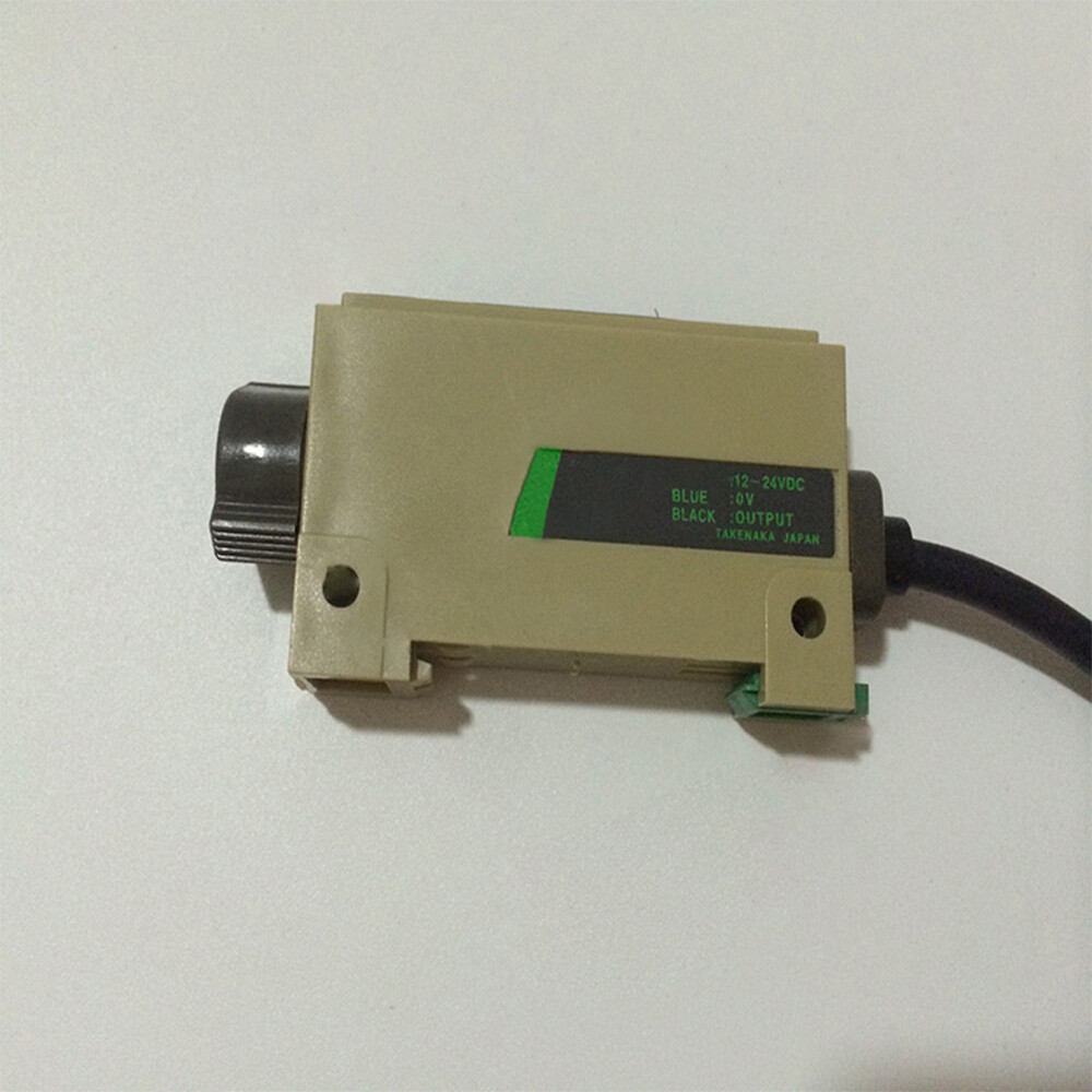 F11CR Amplifier Fibre Optic Sensor For TAKEX