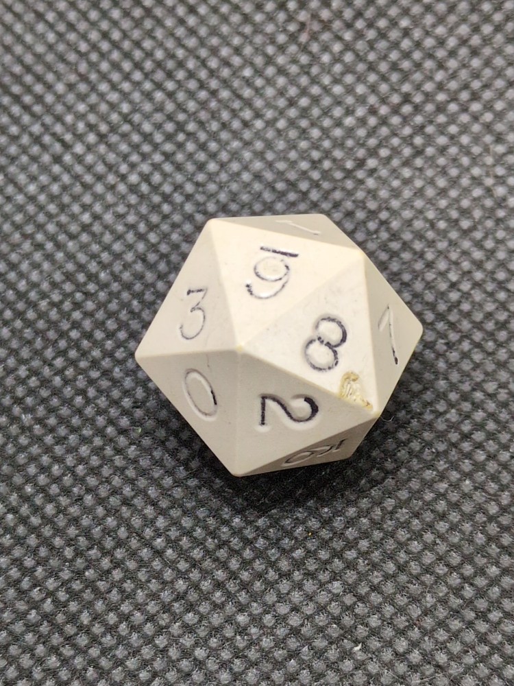 Vintage Gamescience Biege D20 (0-9) Twice Dice