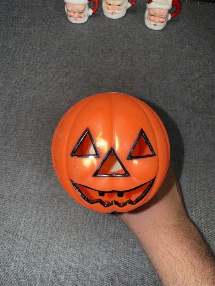Jack-O-Lantern Pumpkin flashlight VINTAGE