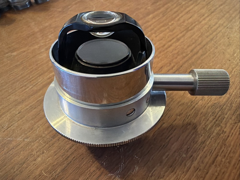 Leitz swing out condenser