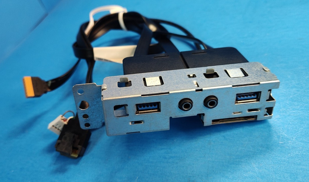 Lenovo ThinkStation P300 Desktop Front USB Port Audio Jack Card Reader I/O Panel
