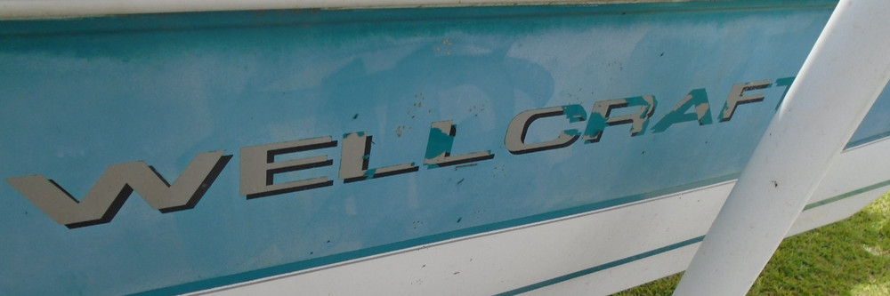 Wellcraft Eclipse 1950 Boat Port Side Windshield, THIS SINGLE PIECE