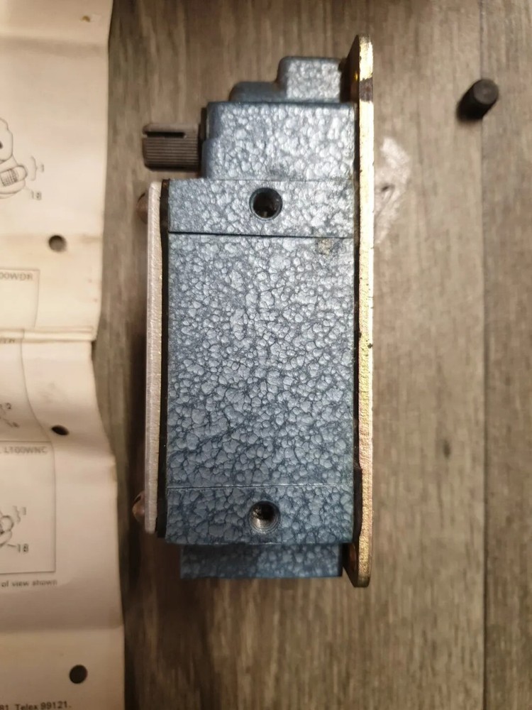 Denison LOXSWITCH L100W MTE Components Ltd IN BOX (LJ-103)