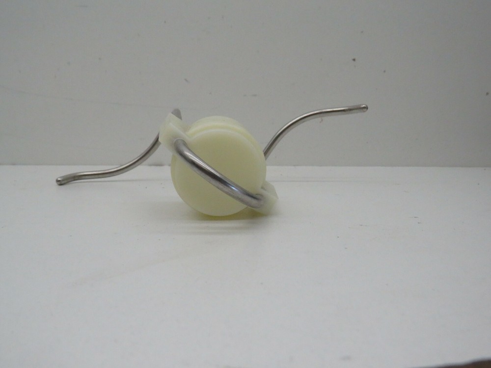 Laboratory Lab 2-Arm Hanger Holder