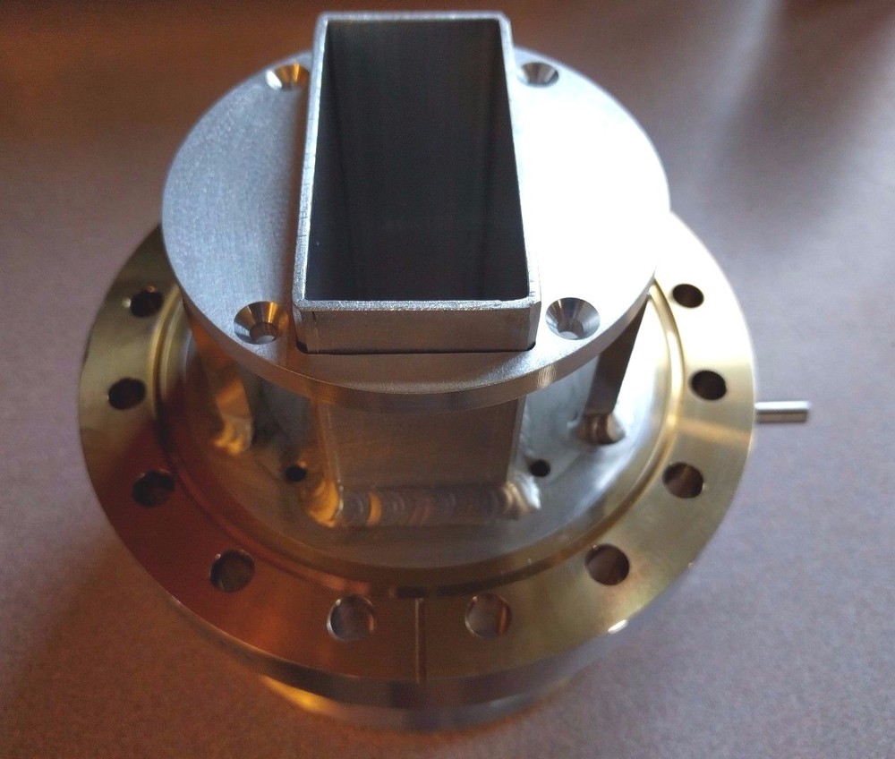 Ulvac Flange Adapter with Rectangular Inner Core Model# UFE152