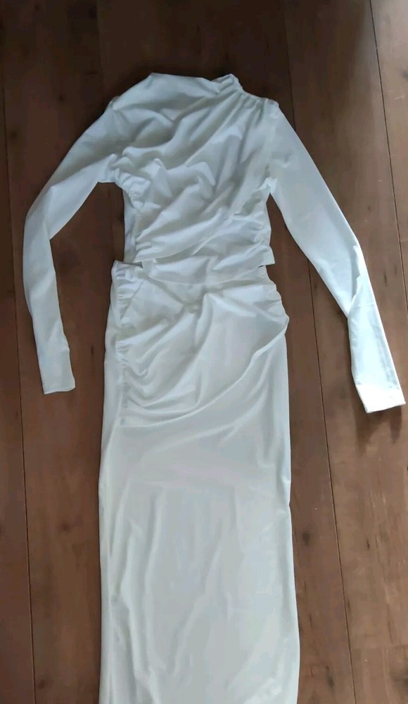 White Top And Skirt Set Size S New