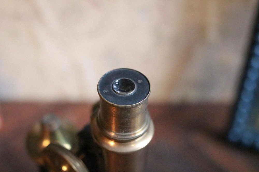 Antique Brass Labratory Microscope – Working Order