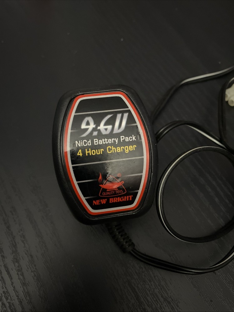Bright 9.6v 4 Hour Battery Charger