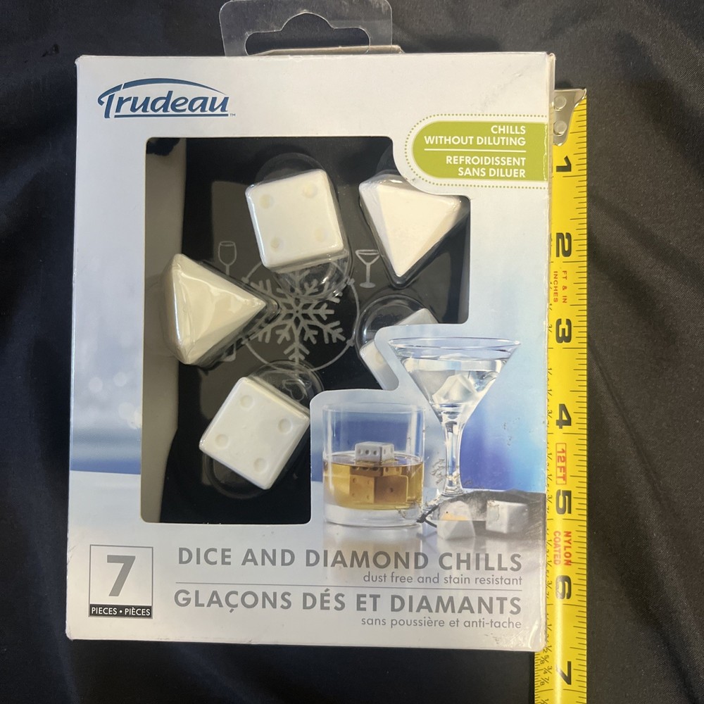 Trudeau - Dice And Diamond Chills Ice Cube Tray - Easy Release