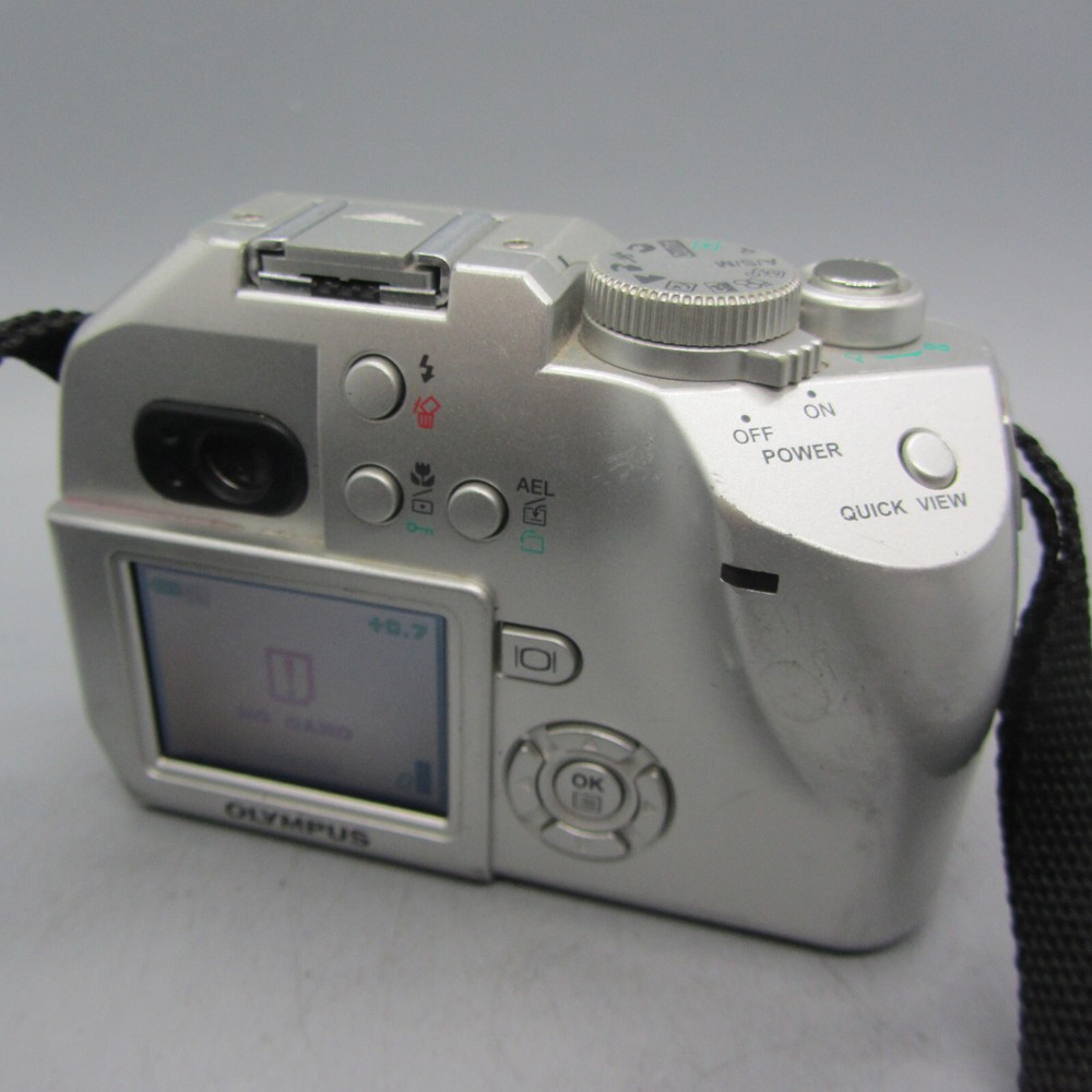 Olympus Camedia C-5000 Zoom 5.0MP Compact Digital Camera Silver Tested