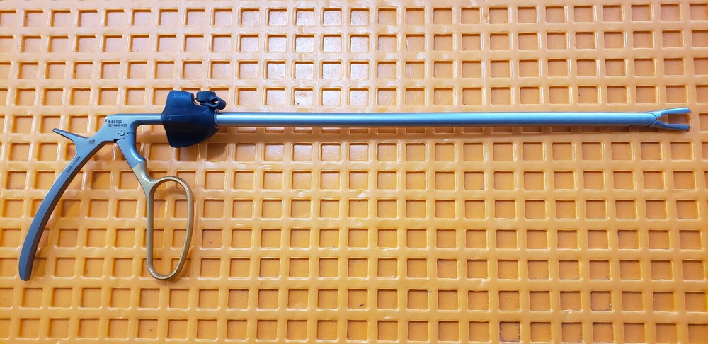 Weck Surgical Laparoscopic 10mm Removing Forceps REF: 544130