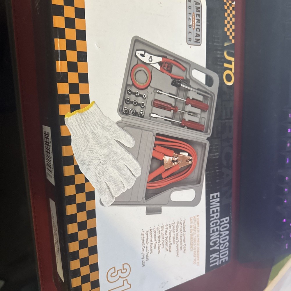 Roadside Emergency Kit 31 Piece Set New Sealed E10