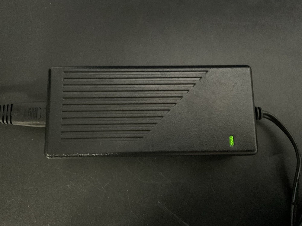 Ozonics SG-SBC02 Scent Elimination Device Single Battery Charger Only