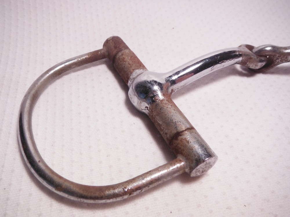 VINTAGE D-RING SNAFFLE BIT ~ MADE IN JAPAN.