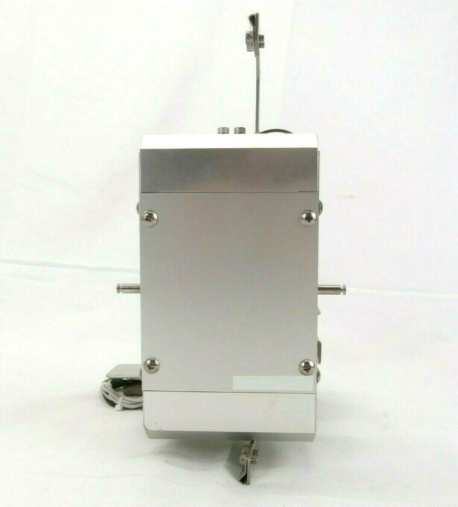 BL Autotec QC-20C-S44 Robot End-Effector Exchange System with Rail Guide Working