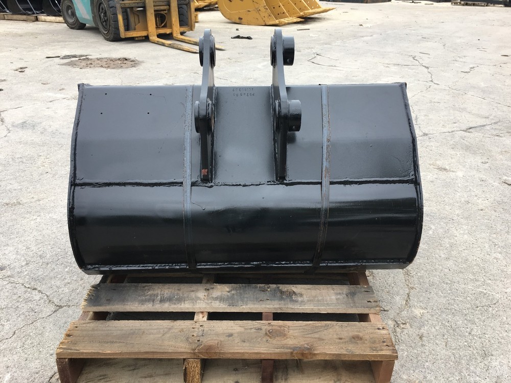 New 36" Excavator Grading Bucket for a Takeuchi TB250