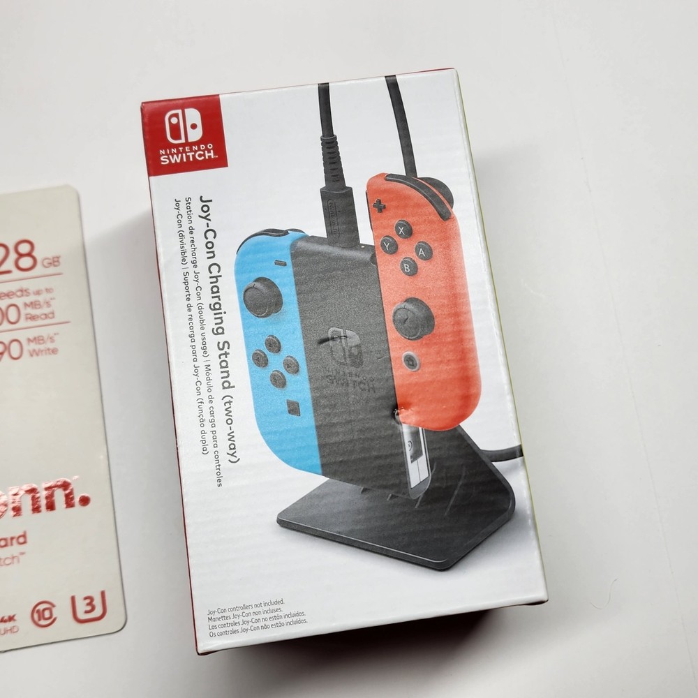 Nintendo Switch Accesory Bundle NEW - Controller, Memory Card, Earbuds, Case....