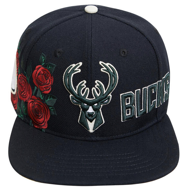 MILWAUKEE BUCKS ROSES SNAPBACK HAT Pro standard