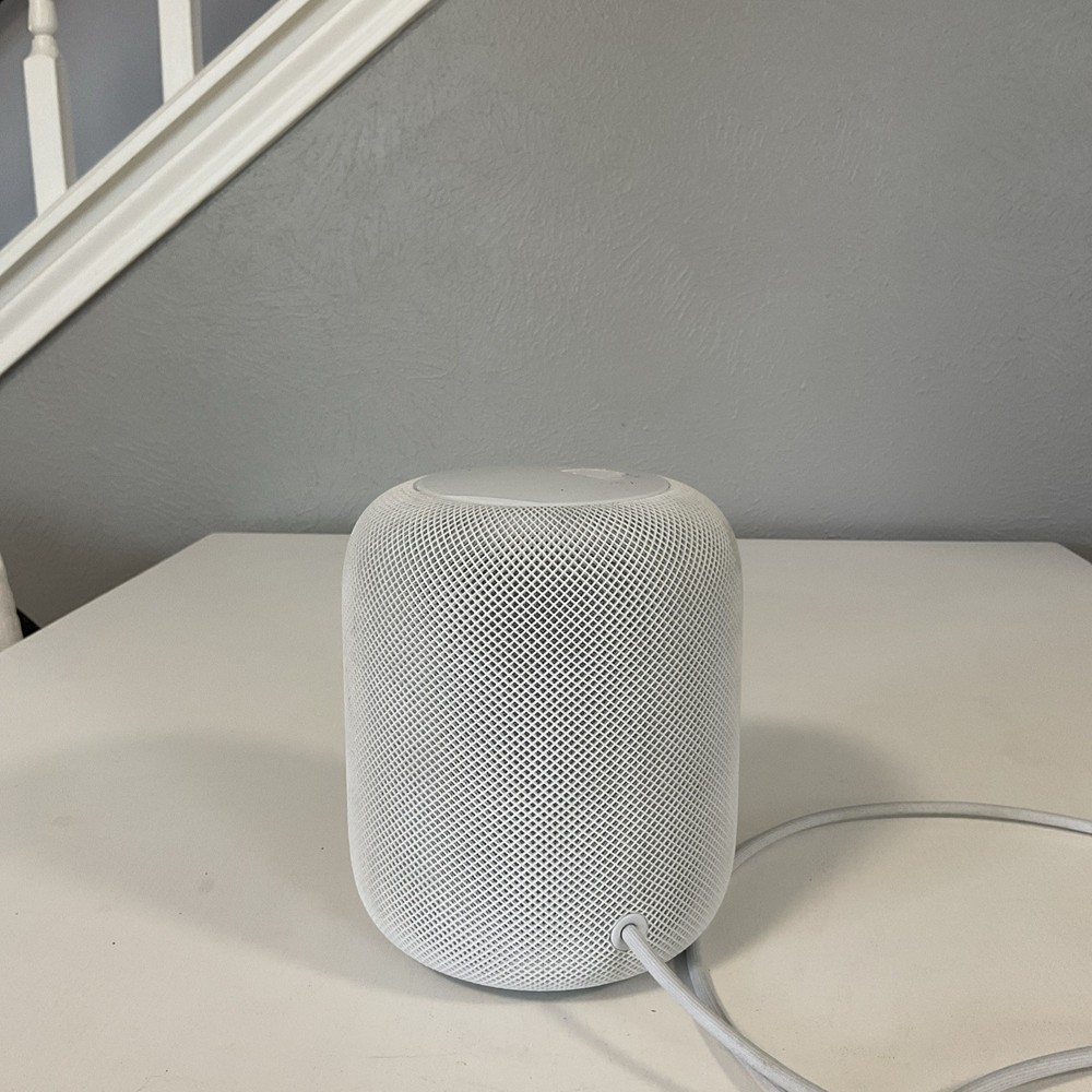 Apple HomePod First 1st Generation White Smart Speaker Untested Used