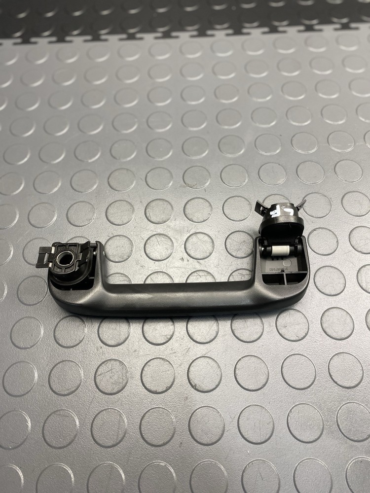 2015-2018 VOLVO V60 LEFT FRONT DRIVER OVERHEAD PULL GRAB HANDLE OEM