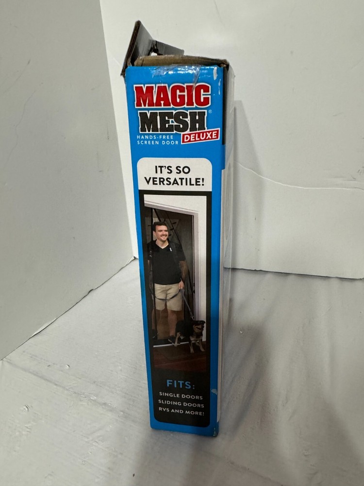 Magic Mesh Deluxe Hands Free Magnetic Screen Door