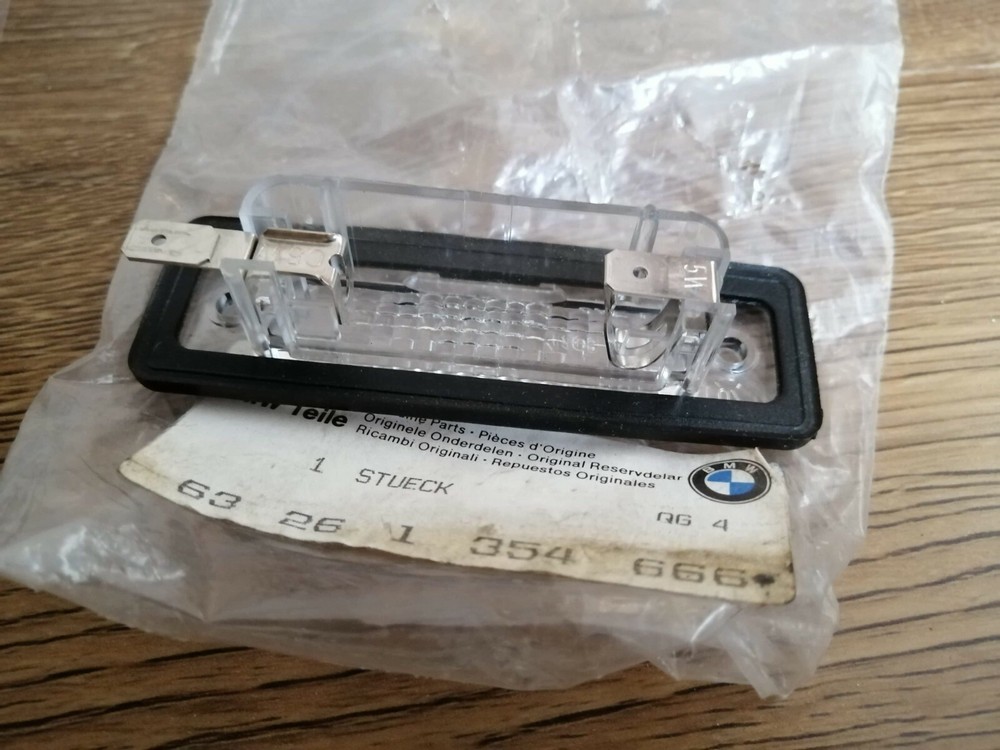 BMW E30, E12, E24, E28, E30, E23, E26, Z1, Registration plate Light, NEW, HELLA