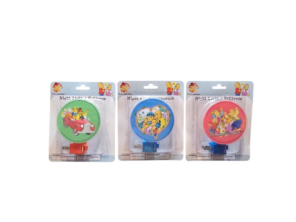 Berenstain Bears Family LED Manual Nightlight Bundle- New