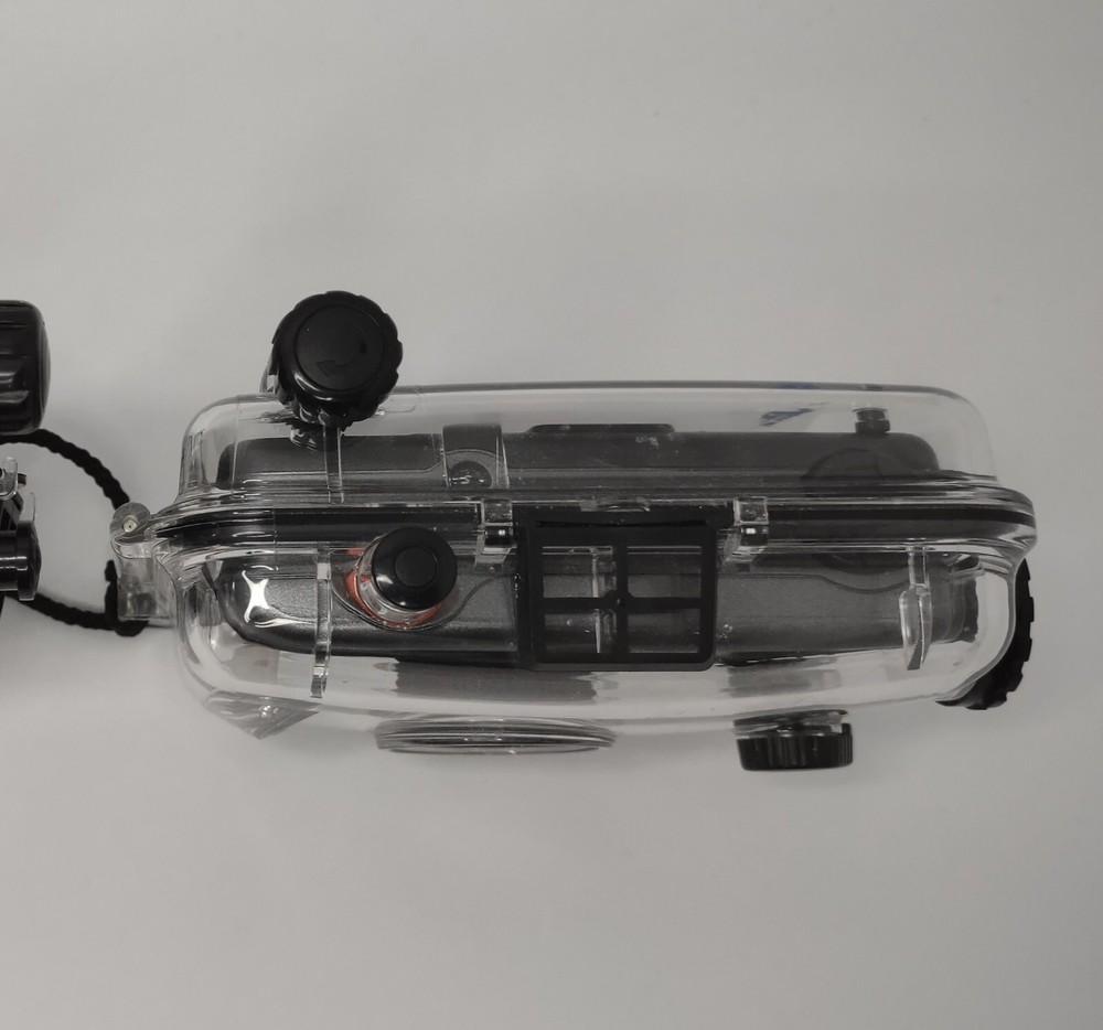 Underwater Waterproof Camera 35 MM by Snap Sights