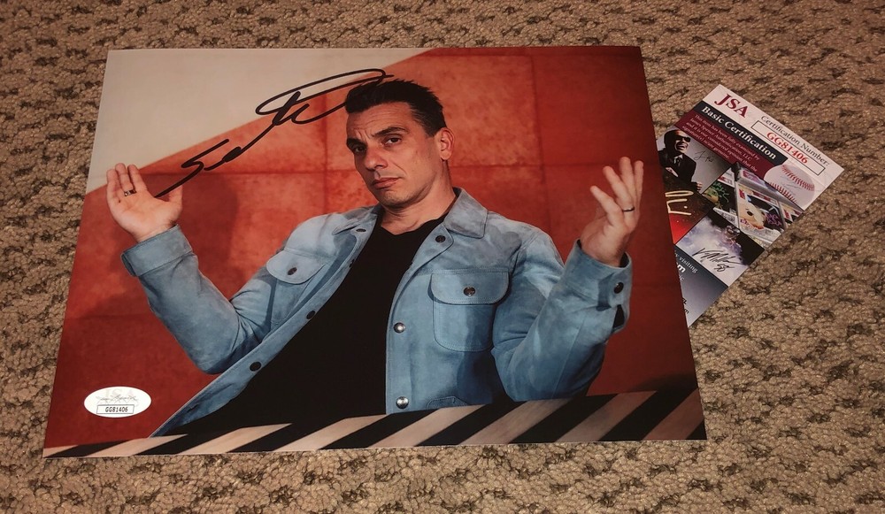SEBASTIAN MANASCALCO SIGNED 8X10 PHOTO JSA AUTOGRAPH