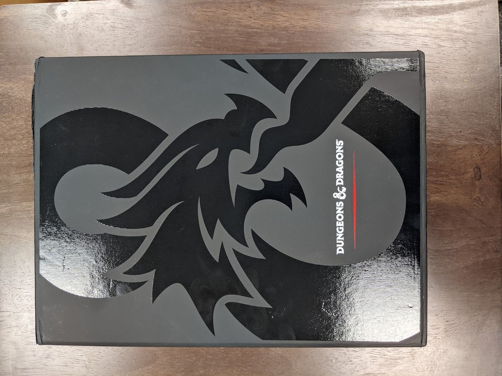 D&D Rulebooks + Xanathar's Guide + Tasha's Cauldron + Dice Set