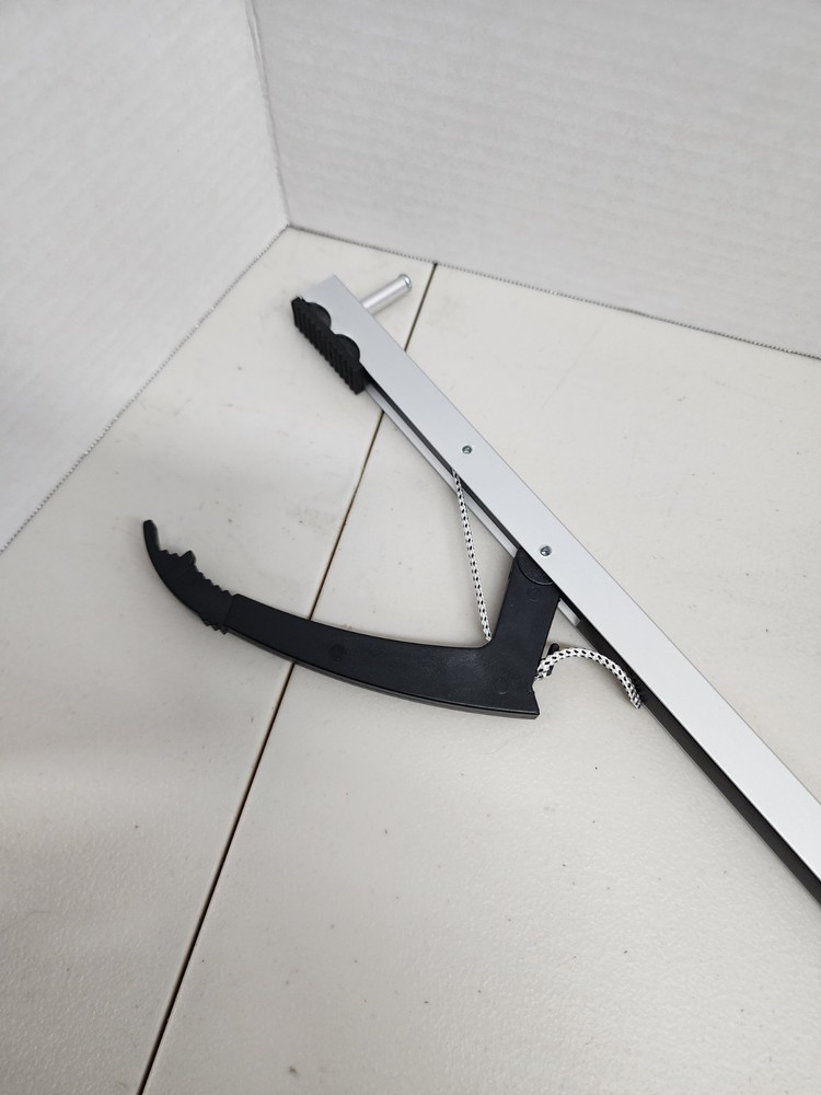 Reacher Grabber Tool Lightweight