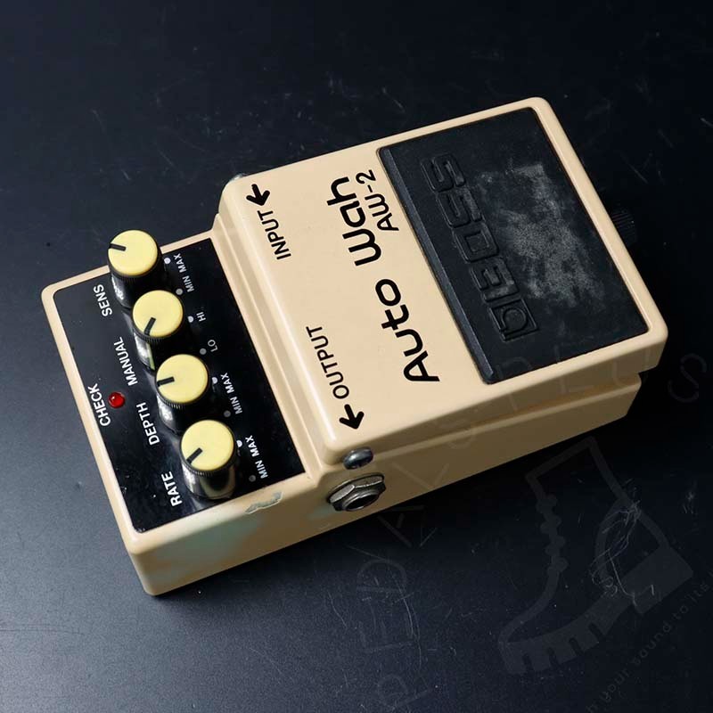 Boss AW-2 Auto Wah (Silver Label) 1991 - 1999 - Yellow