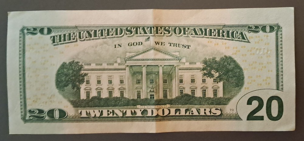 2017a $20 Dolar Bill With Start Great Condition