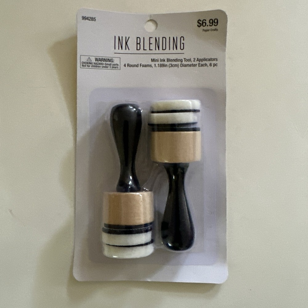 ink blending tool. 2 Mini Applicators, 4 Round Foams