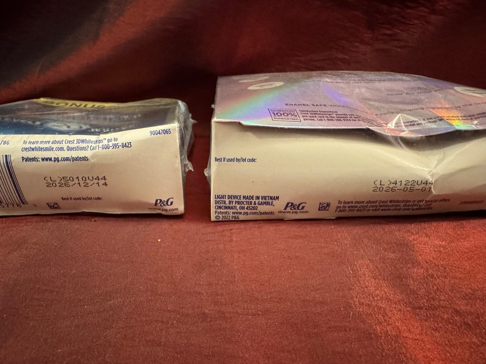 *Read* Crest 3D Whitestrips with light