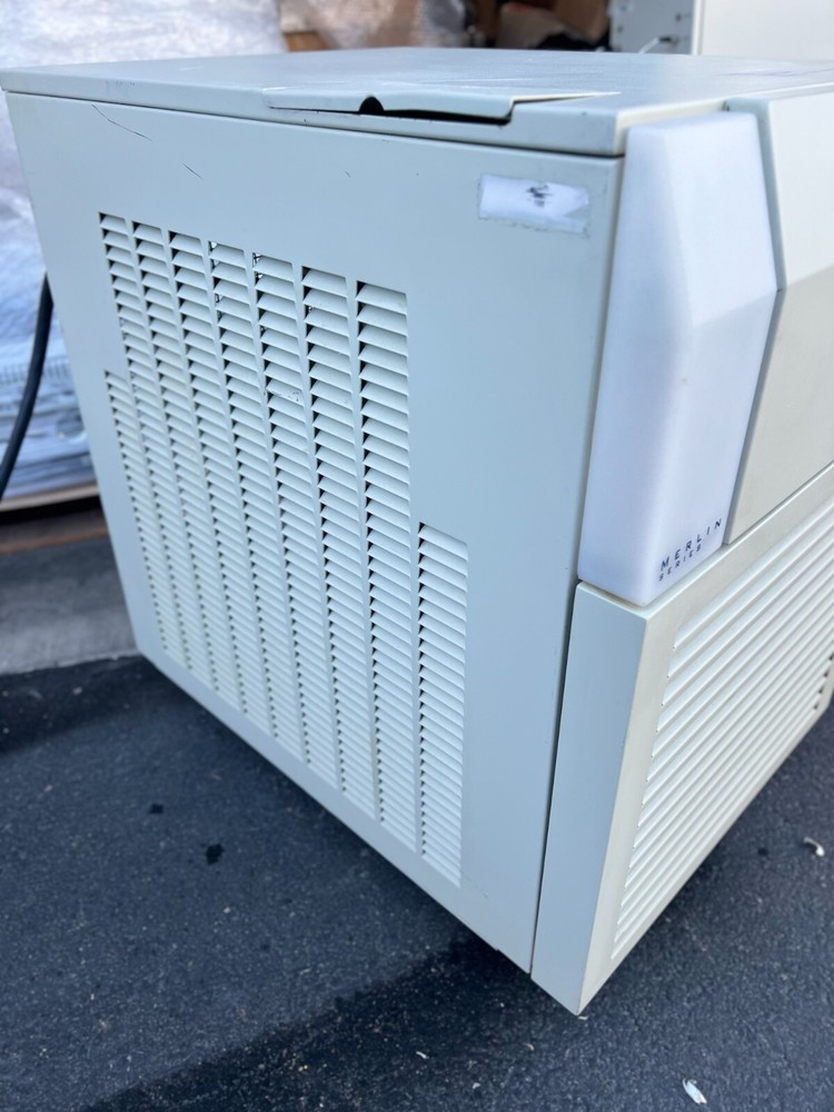 Thermo Neslab MERLIN SERIES M150