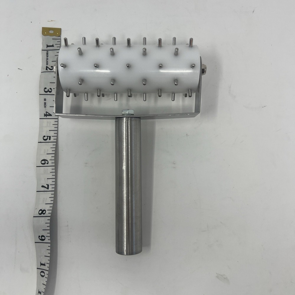 Winco - RD-5 - 6 in Dough Roller Docker, As Hdl