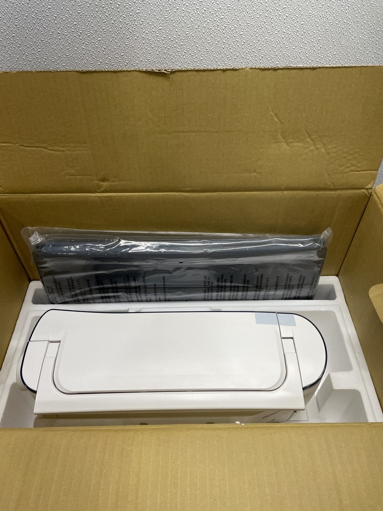 Janome Skyline S6 AE 10th Anniversary Edition Sewing Machine